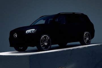 Mercedes-Benz GLS teaser