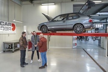 klokje rond - Toyota Corolla