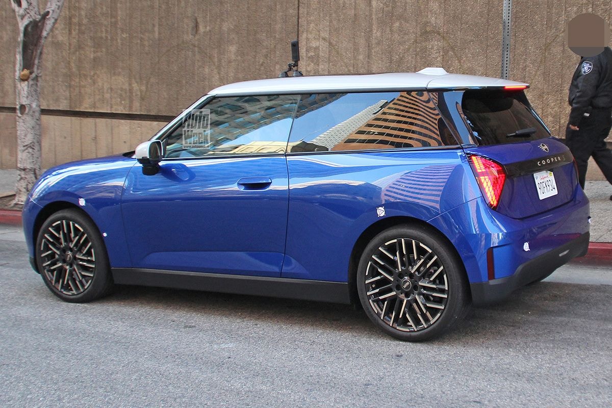 Spyshots Mini Cooper SE