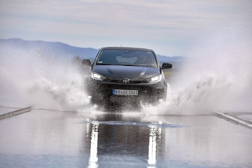 Zomerbandentest 2023 Sportbanden Yaris GR Sport aquaplaning