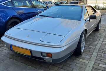 Lotus Esprit