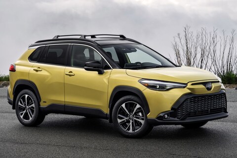 Toyota Corolla Cross heeft als Hybrid een andere neus in de VS