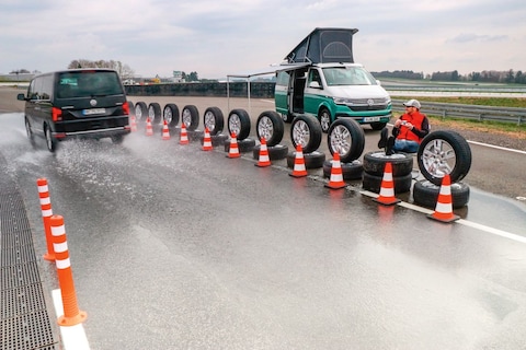 Test: Vierseizoenenbanden maat 235/55 R17