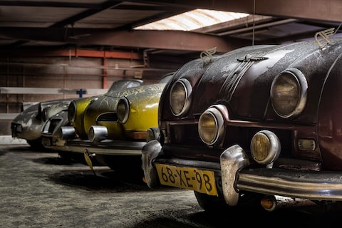 Op een rij: de auto's uit de gigantische 'schuurvondst'