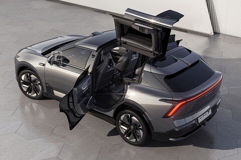 HiPhi Y: EV met groot bereik en vleugeldeurtjes naar Europa