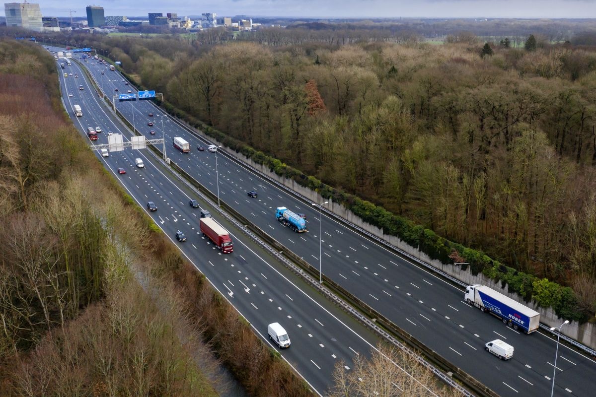 Snelweg weefvak knooppunt A27 Amelisweerd ANP