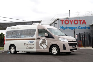 Toyota FCV Express Diner