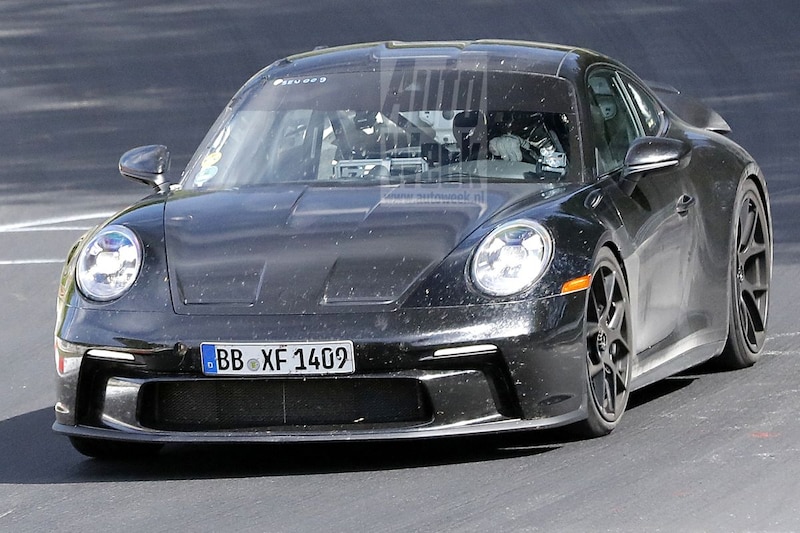 Porsche 911 ST