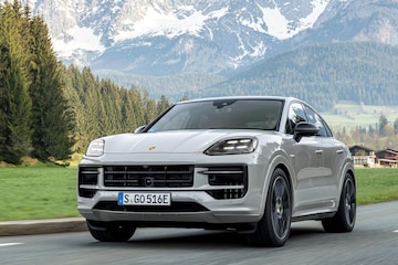 Porsche Cayenne 2023 E-Hybrid