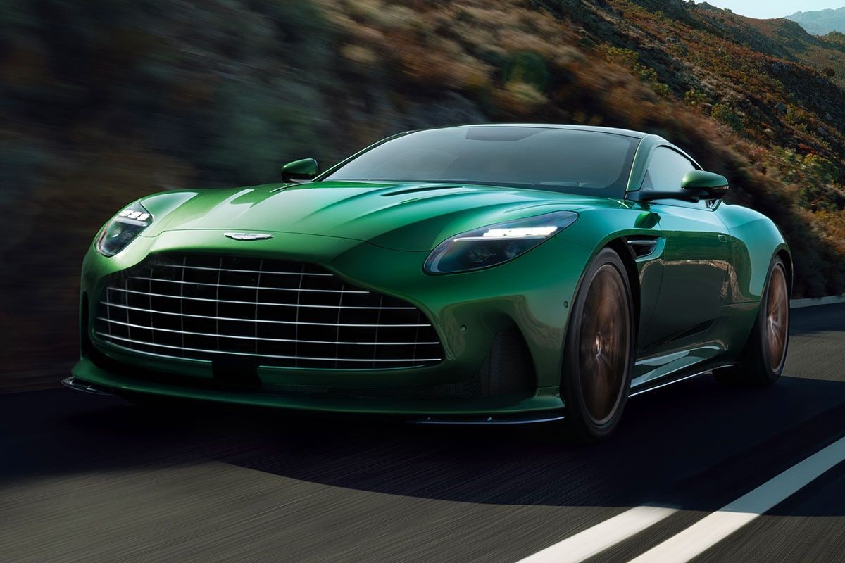 Aston Martin DB12