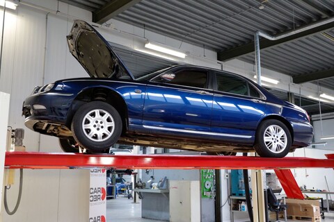 Rover 75 2.5 V6 Classic (2000) - 405.772 km - Klokje Rond