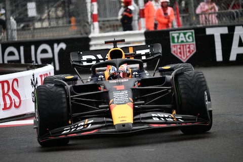 Max Verstappen wint met flinke voorsprong in Monaco