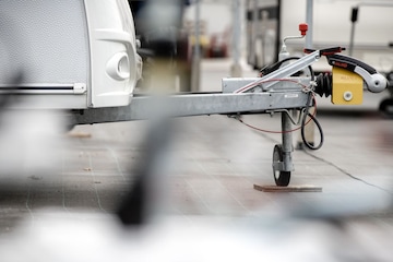 Caravanstalling caravan met disselslot (ANP) 