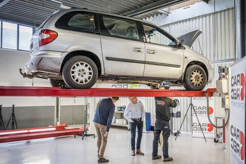 Chrysler Voyager 2.8 SE CRD – 2005 – 539.853 km - Klokje Rond