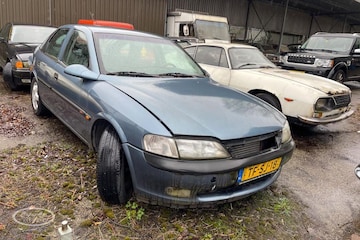 Opel Vectra Palmen Collectie (foto: Classic Car Auctions)
