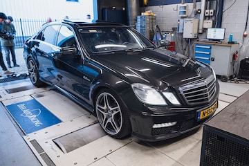 Mercedes E63 AMG