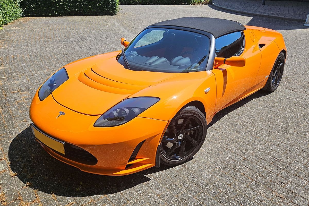 In het wild Tesla Roadster