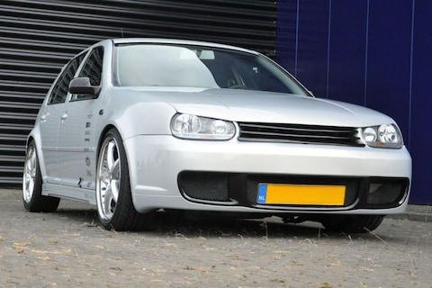 Speciale flitspalen ontwikkeld om herriemakers te beboeten