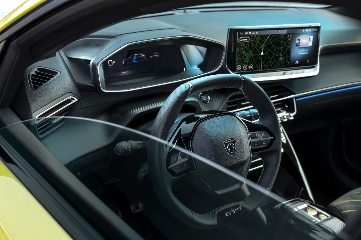 Peugeot e-208 facelift