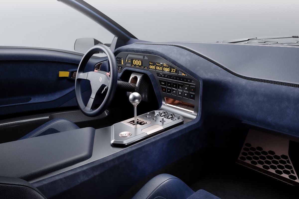 Eccentrica Lamborghini Diablo Restomod