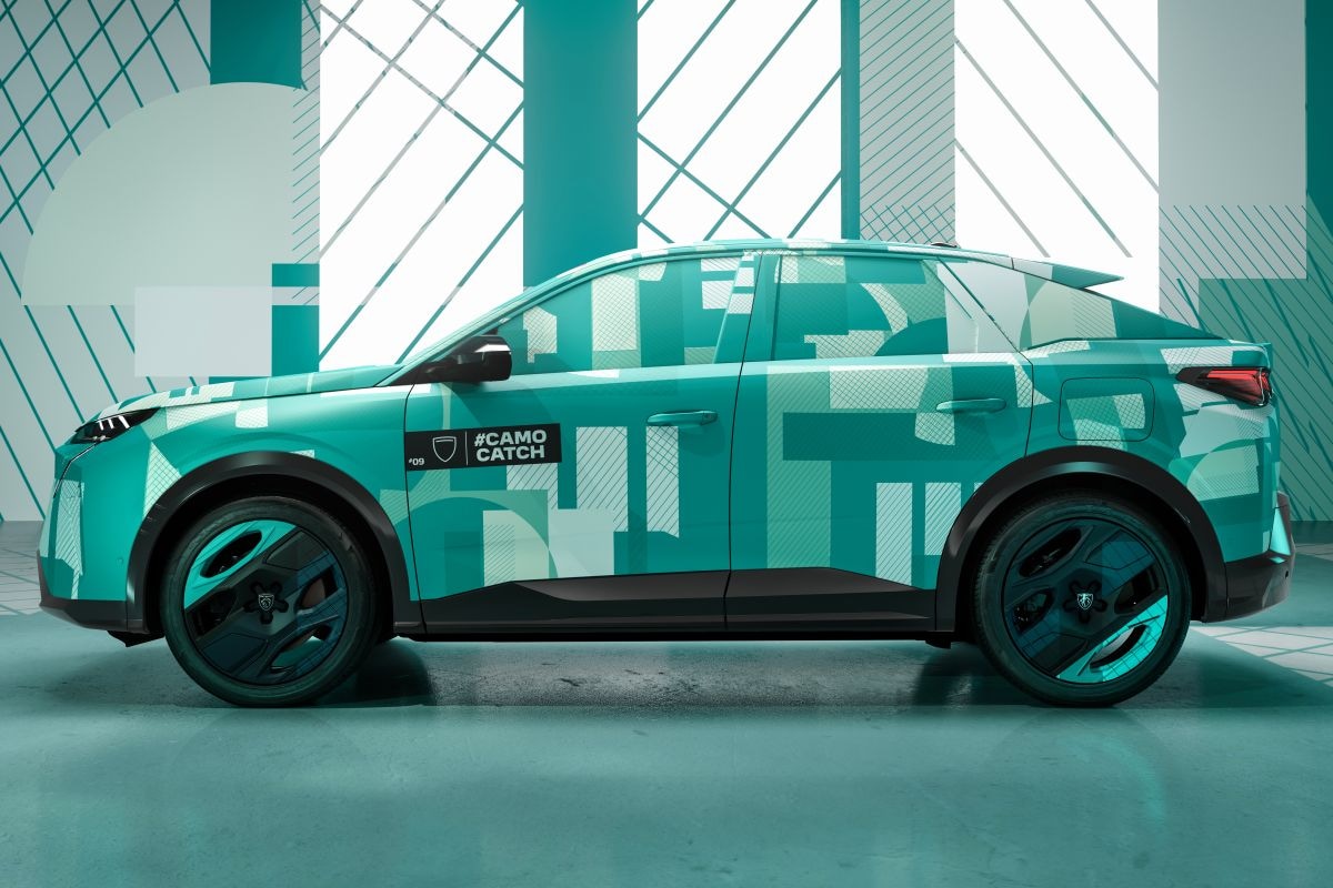 Peugeot e-3008