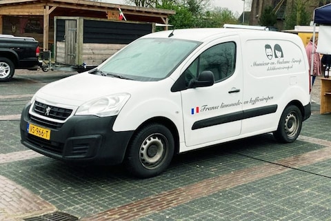 Zo kun je stickers van je auto verwijderen