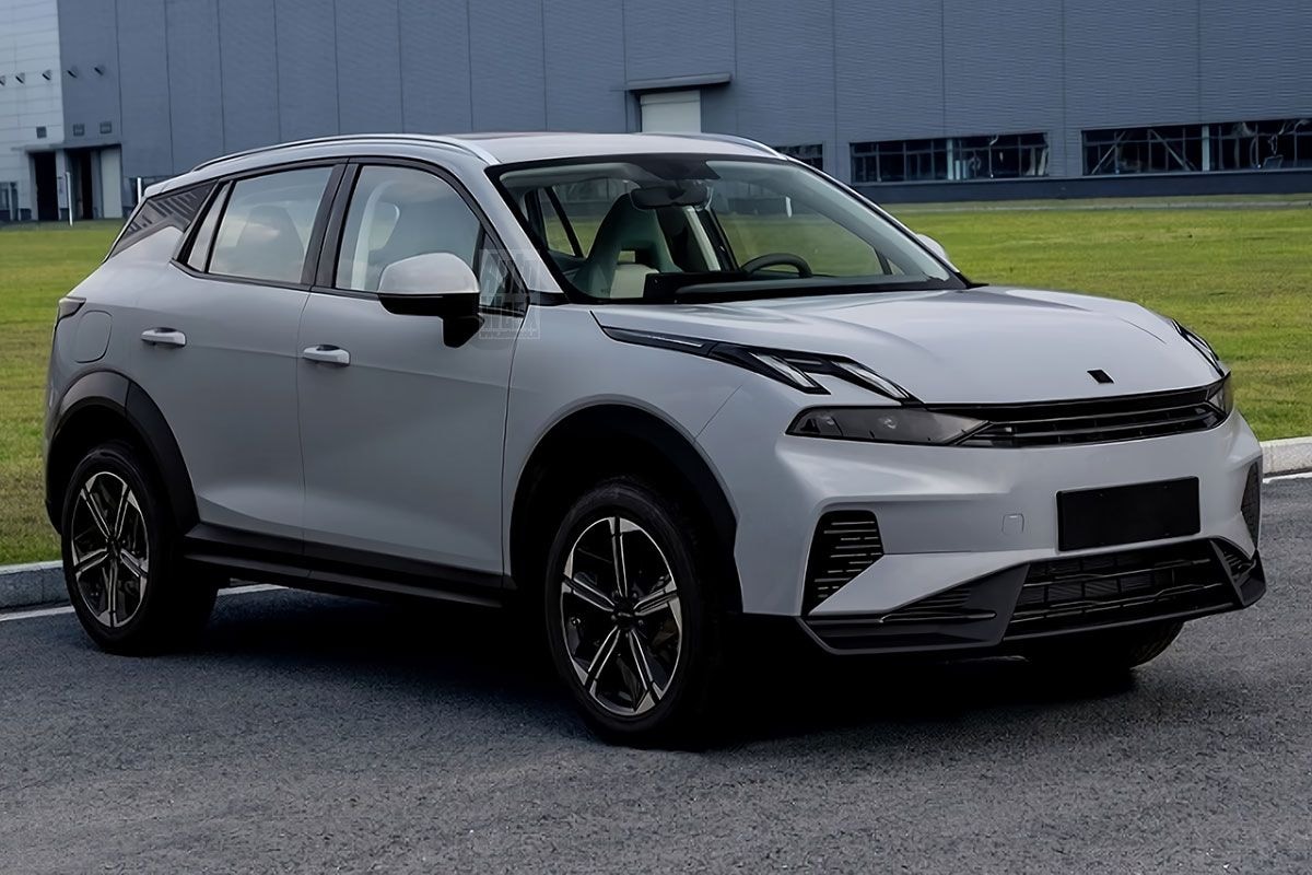 Lynk & Co 06