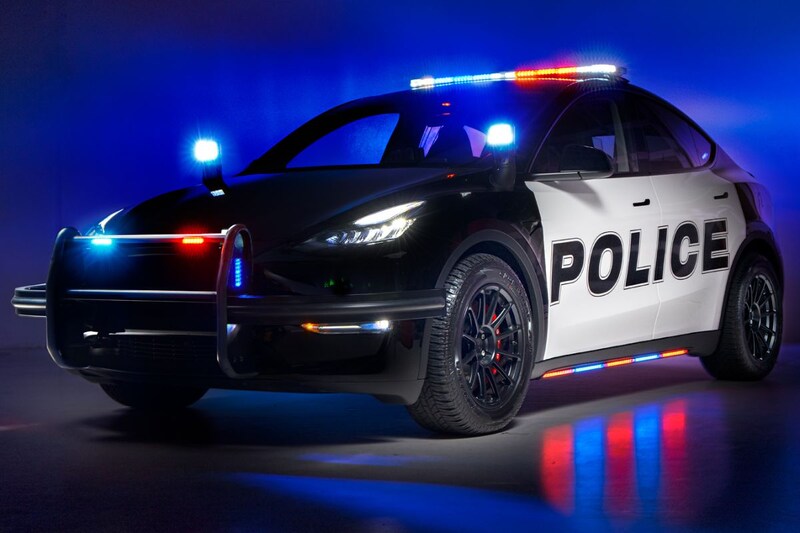 Tesla Model Y politieauto