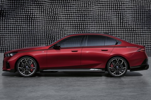 BMW 5-serie nu al met vleugje M5