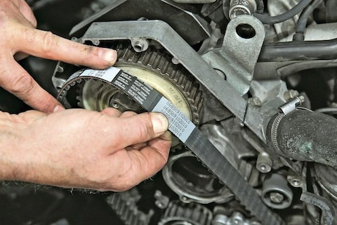 Distributieriem vervangen: met welk interval en wat kost het? 