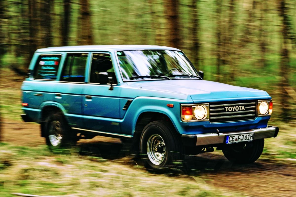 Toyota Land Cruiser J6