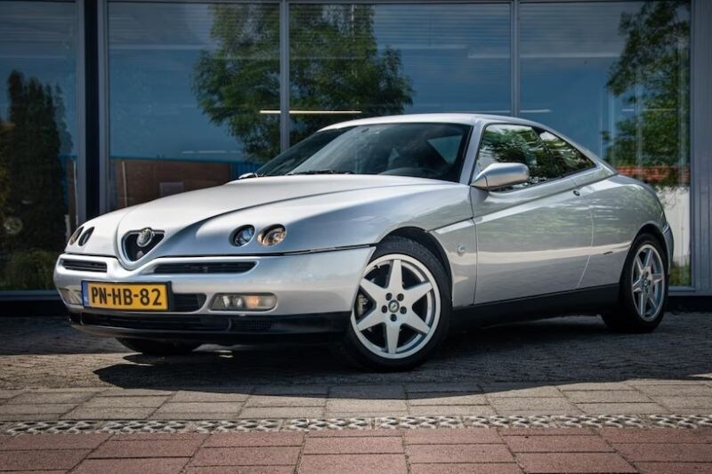 Alfa Romeo GTV