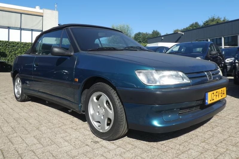 Peugeot 306