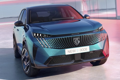 Nieuwe Peugeot 5008 en elektrische 408 verschijnen komende zomer