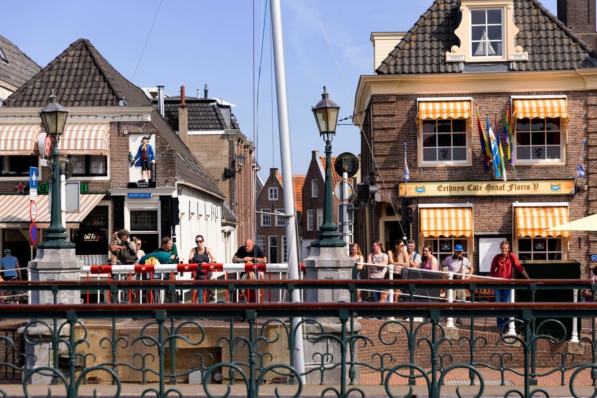 Parkeren in Muiden (ANP) - Zeesluis en Herengracht