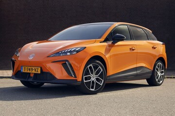 MG 4 Electric Trophy Extended Range