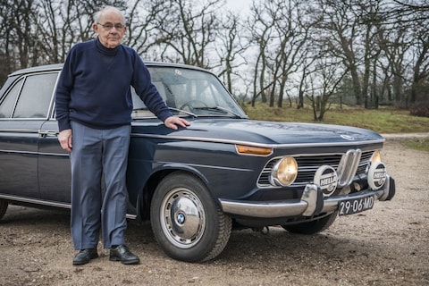 Jan (88) rijdt al 54 jaar in zijn ‘Neue Klasse’ BMW 1800: ‘Ik doe hem nooit weg’