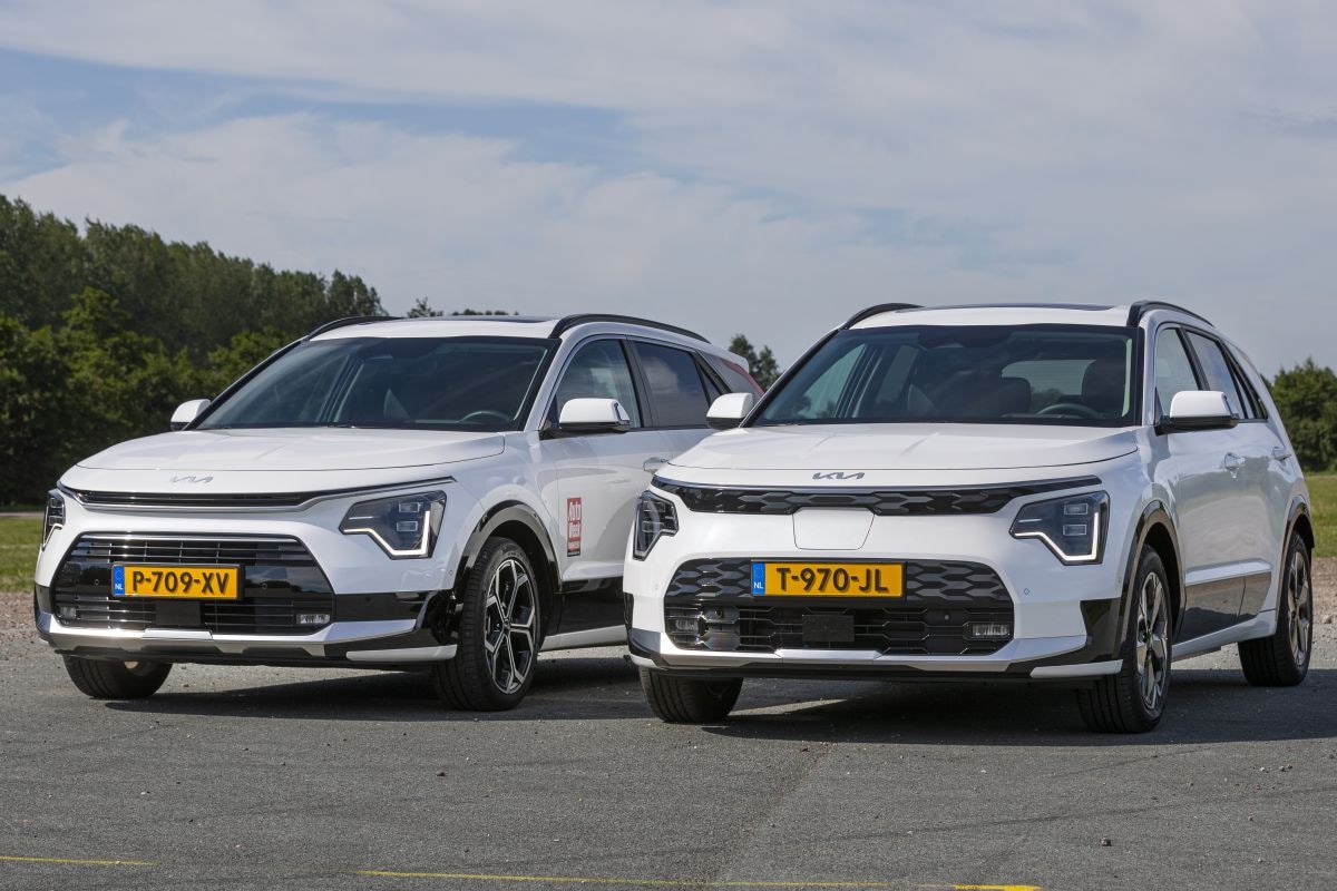 Kia Niro Hybrid vs Kia Niro EV