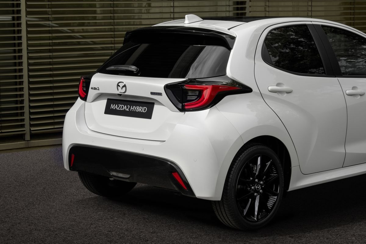 Mazda 2 Hybrid