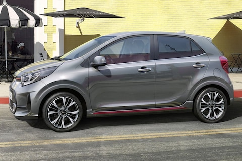 Autoregistraties oktober: Kia Picanto stoot Tesla Model Y van de troon