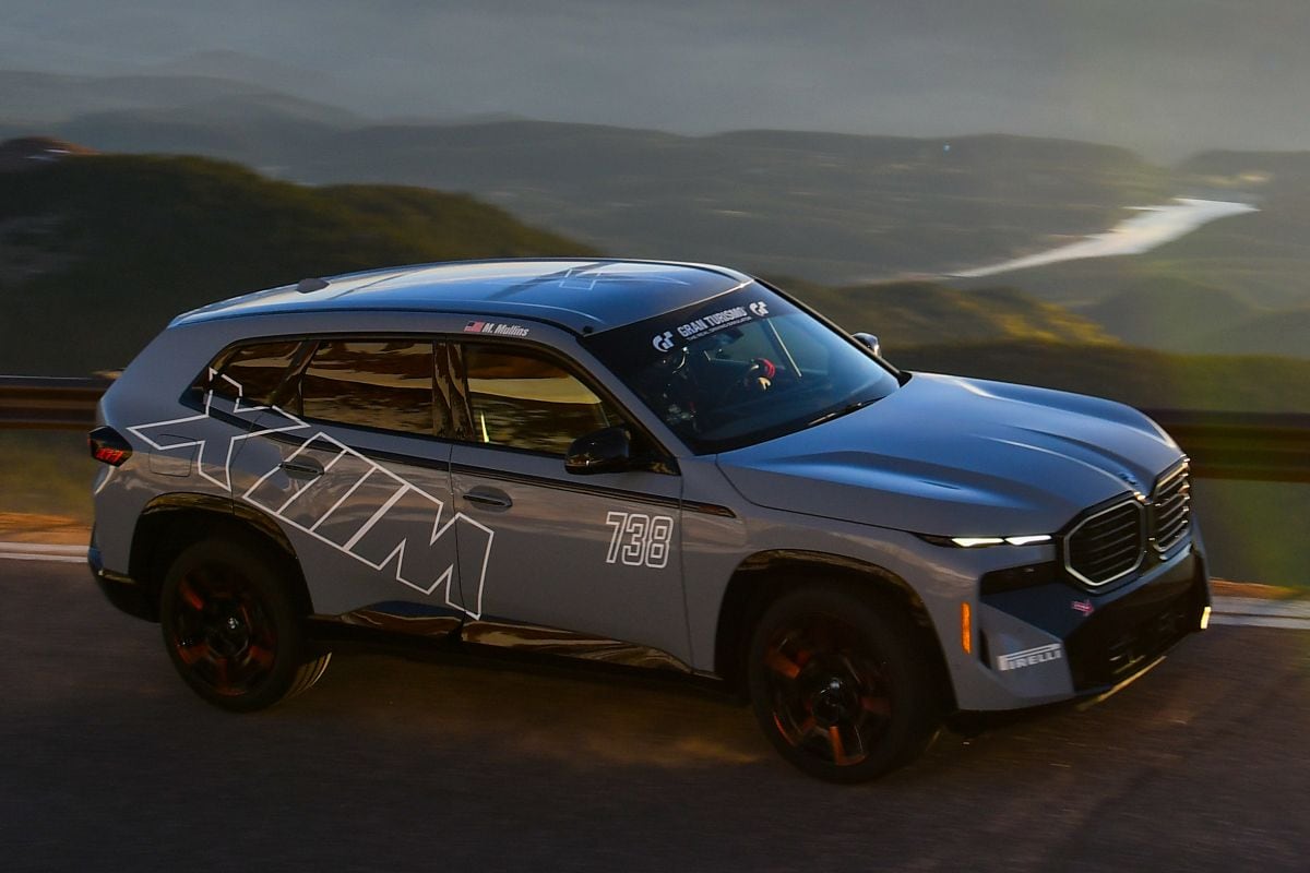 BMW XM Label Red Pikes Peak