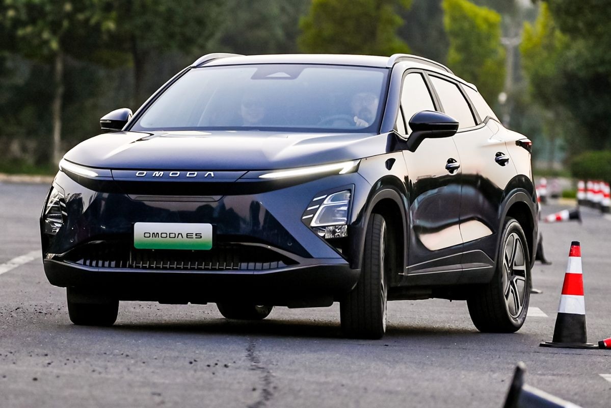Omoda E5