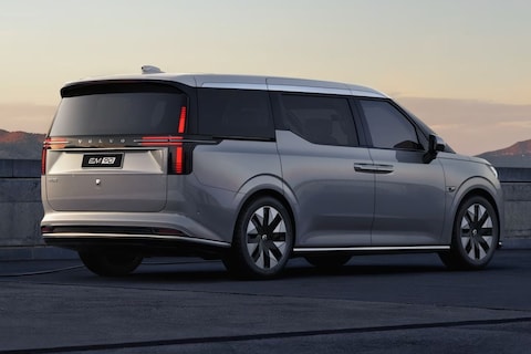 Volvo EM90: elektrische MPV met 740 kilometer bereik