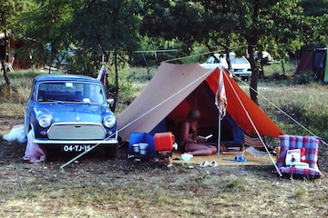 Kees en Arja over hun eerste auto: Mini