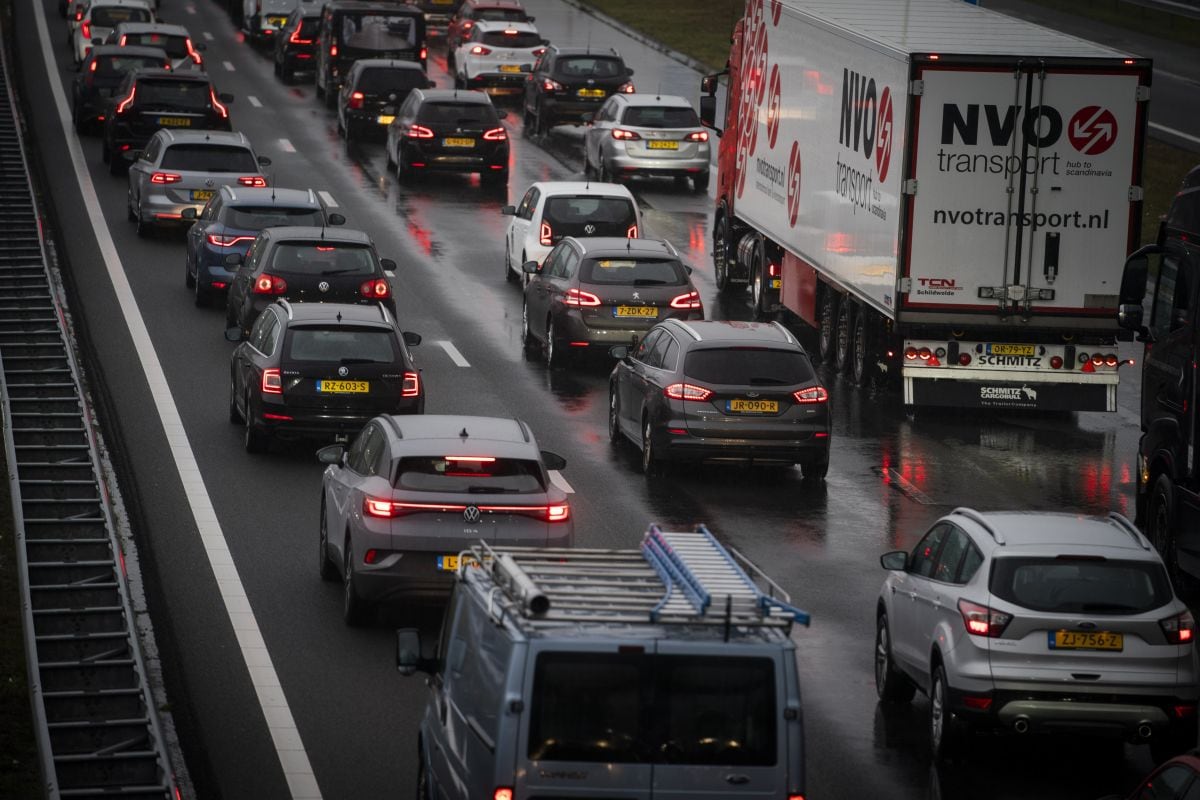 Avondspits spits verkeer file (ANP