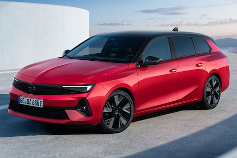 Opel Astra Sports Tourer Electric 54-kWh Business Edition