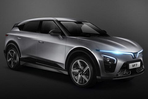 Compacte VinFast VF7 heeft indicatieve prijs