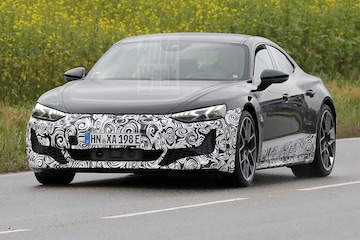 Audi E-tron GT spyshots