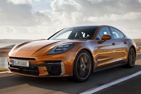 Nieuwe Porsche Panamera: vier plug-ins, meer kracht