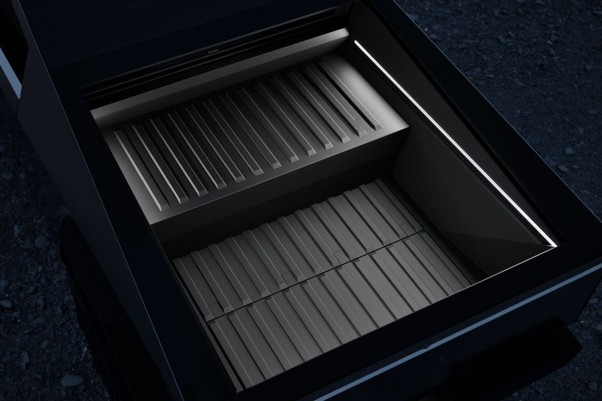 Tesla Cybertruck Range Extender